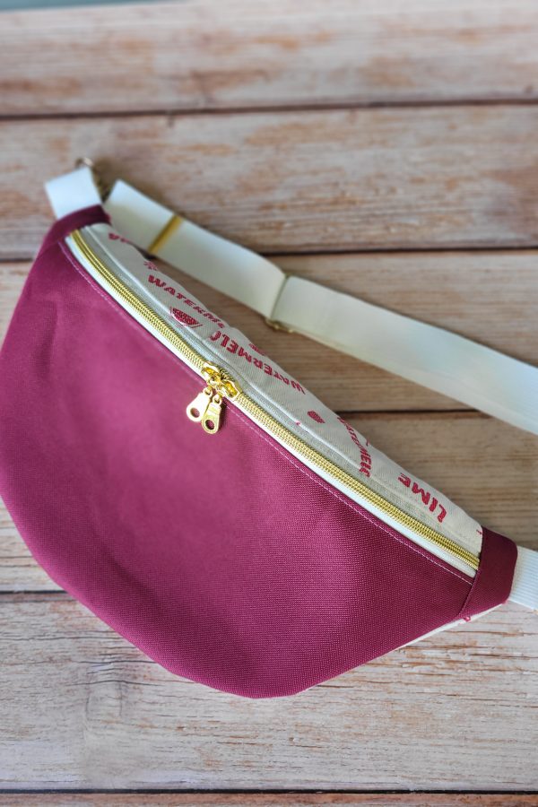 Sac banane toile prune et jean blanc