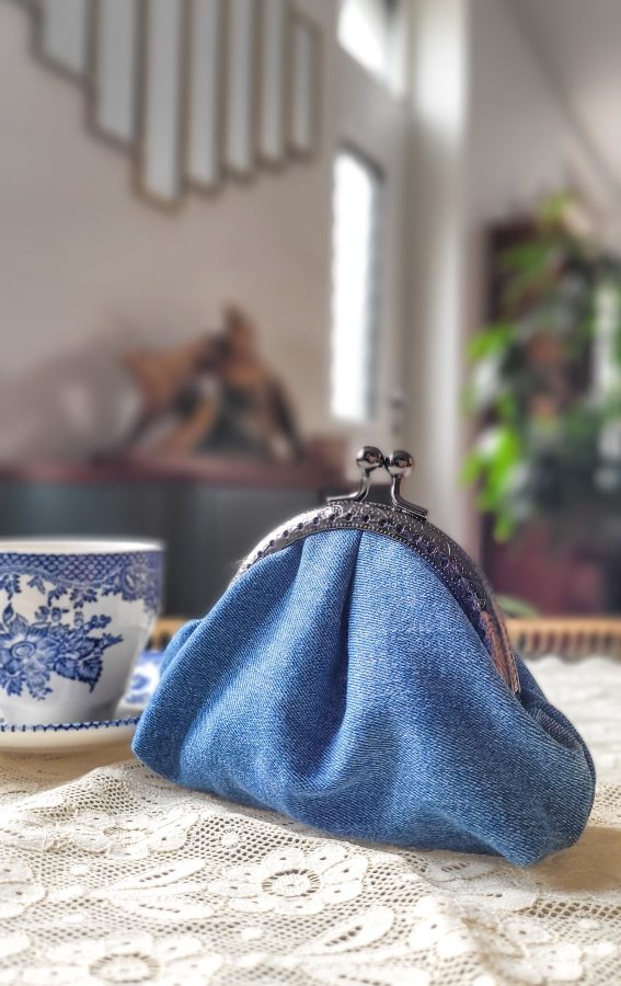 Petit porte-monnaie Anne-Marie bleu à plis