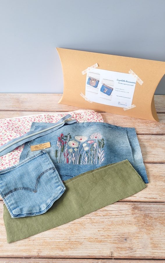 Kit couture surprise pochette fleurs