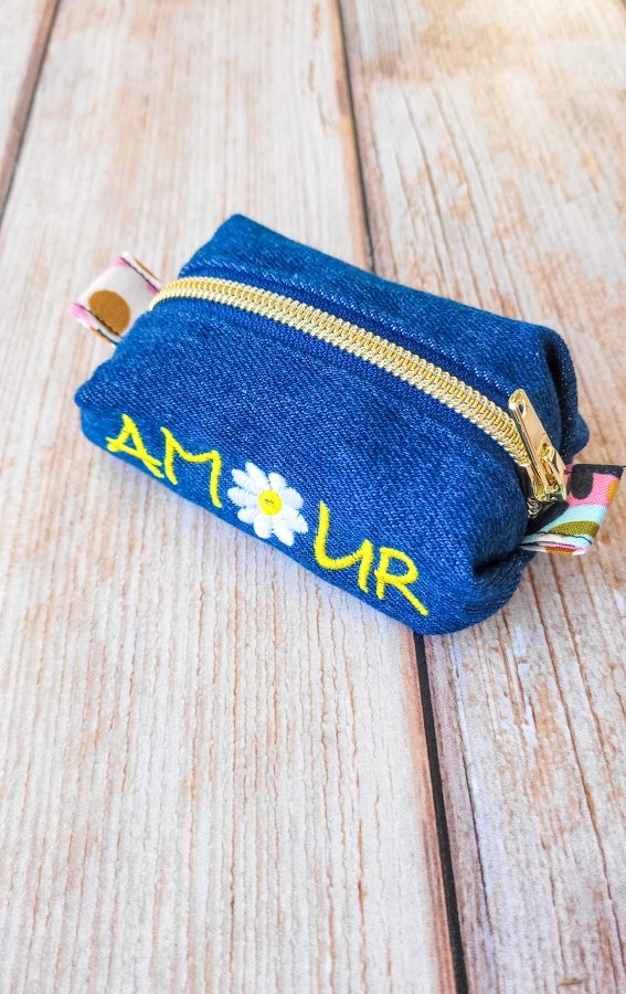 Porte-monnaie bourse Essentiel Amour bleu foncé