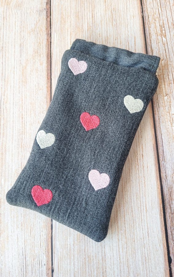 Etui à lunettes Essentiel Coeur noir
