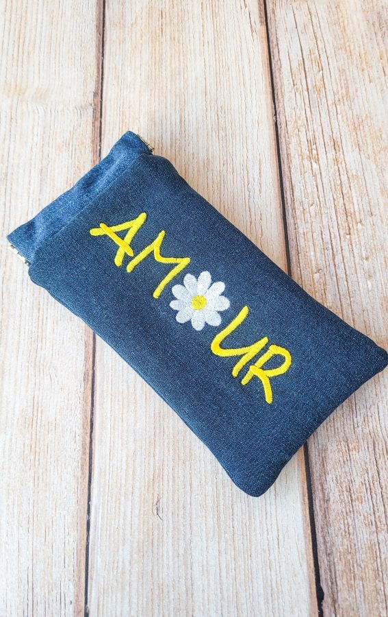 Etui à lunettes Essentiel Amour bleu foncé